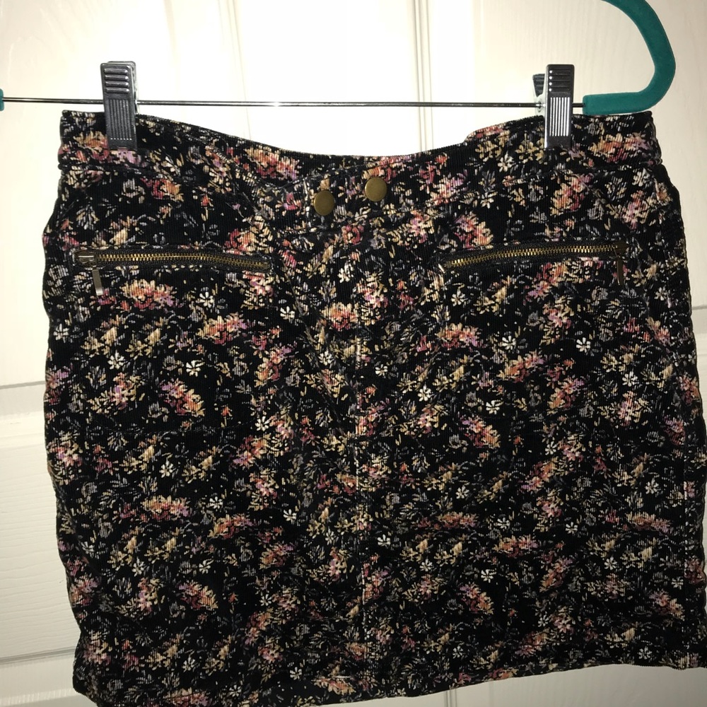 flower corduroy mini skirt